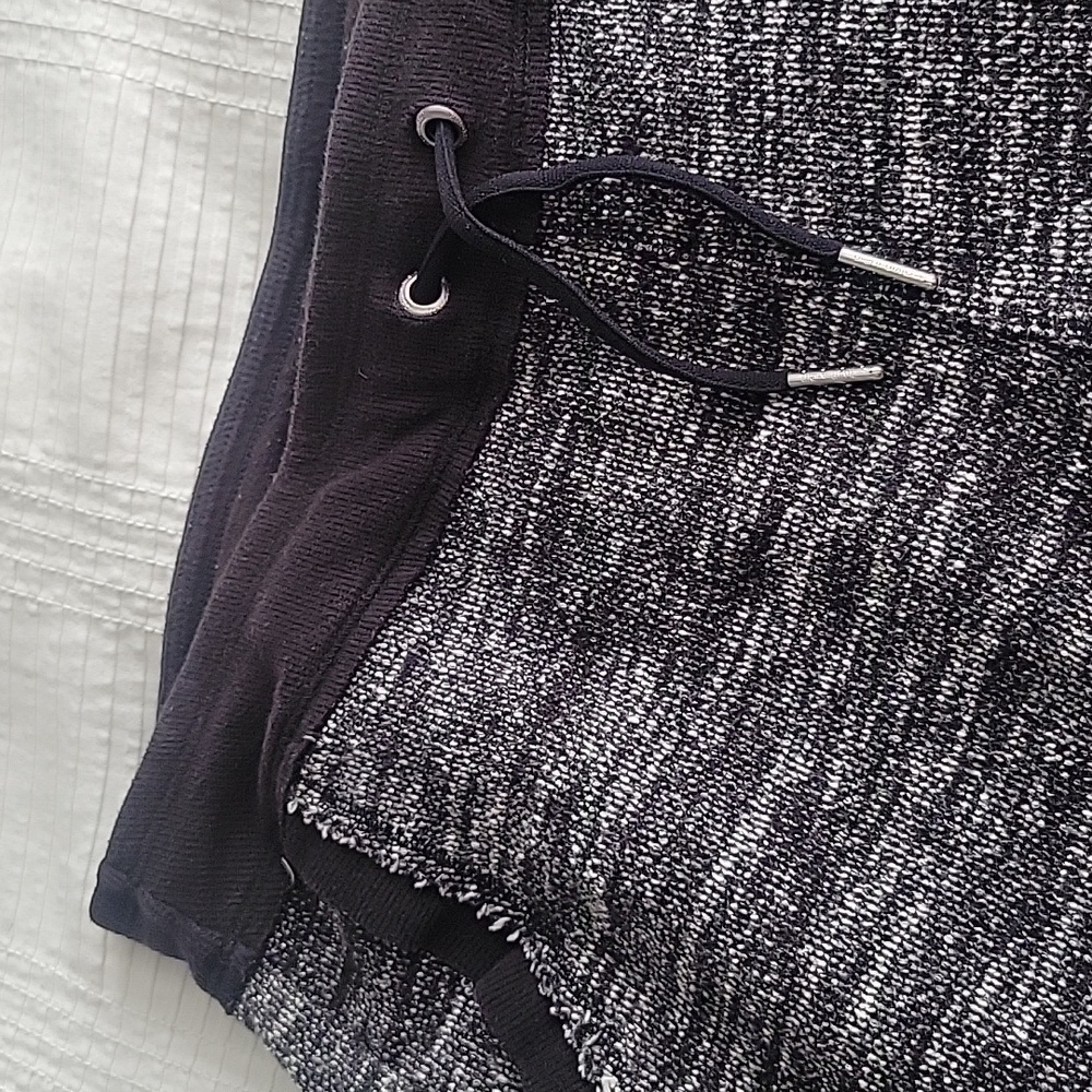 Calvin Klein Performance Joggers Size Medium - Picture 6 of 7